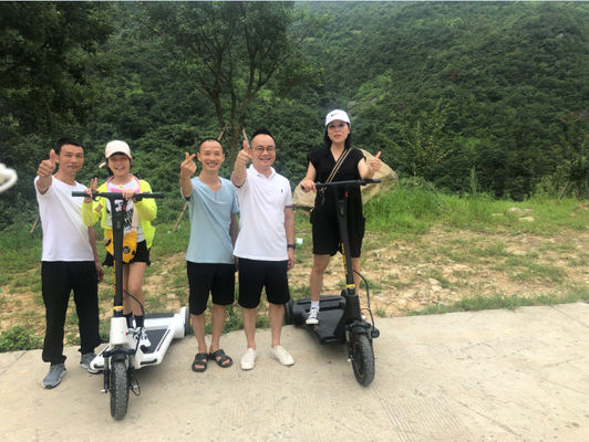 20km 6-8h Charging Self Standing  Electric Balance Boards